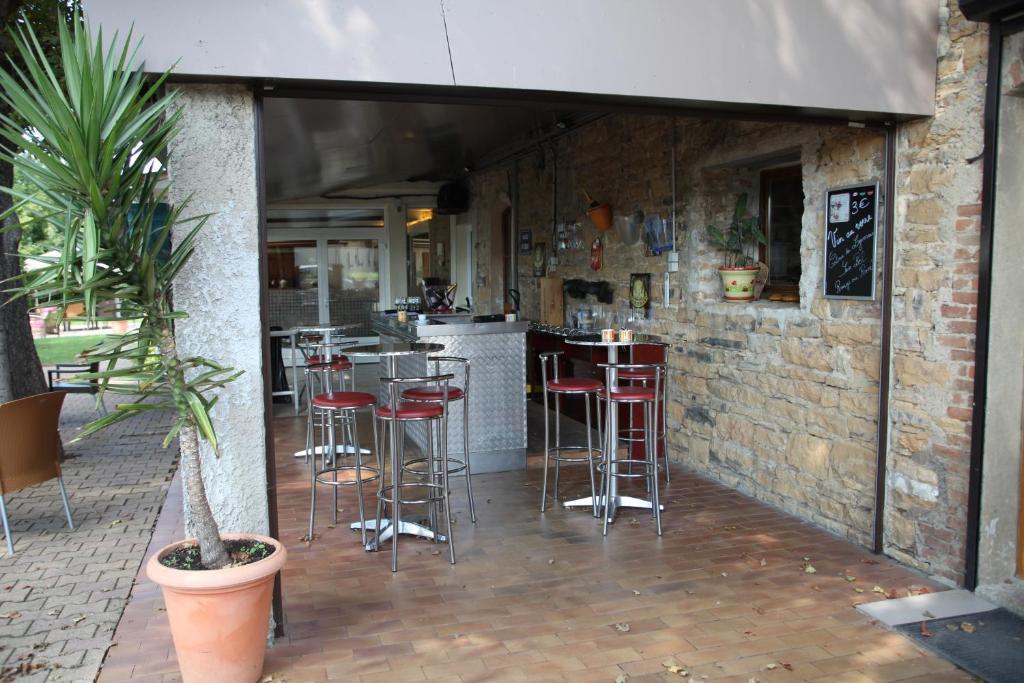 O2 Saone Hotel Reyrieux Exterior foto